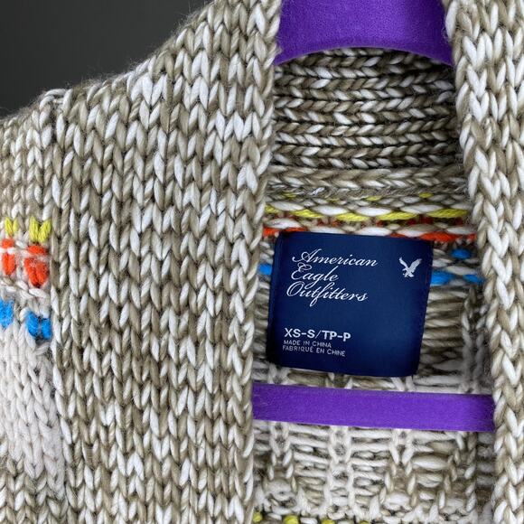 American Eagle Cardigan Sweater Size XS/S - Picture 4 of 5